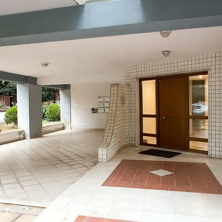 Close To Waterfront Apartment Thessaloniki