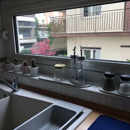 Close To Waterfront Apartment